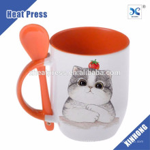 China Taza de cerámica de la fábrica 11oz con la cuchara, taza de café con la cuchara